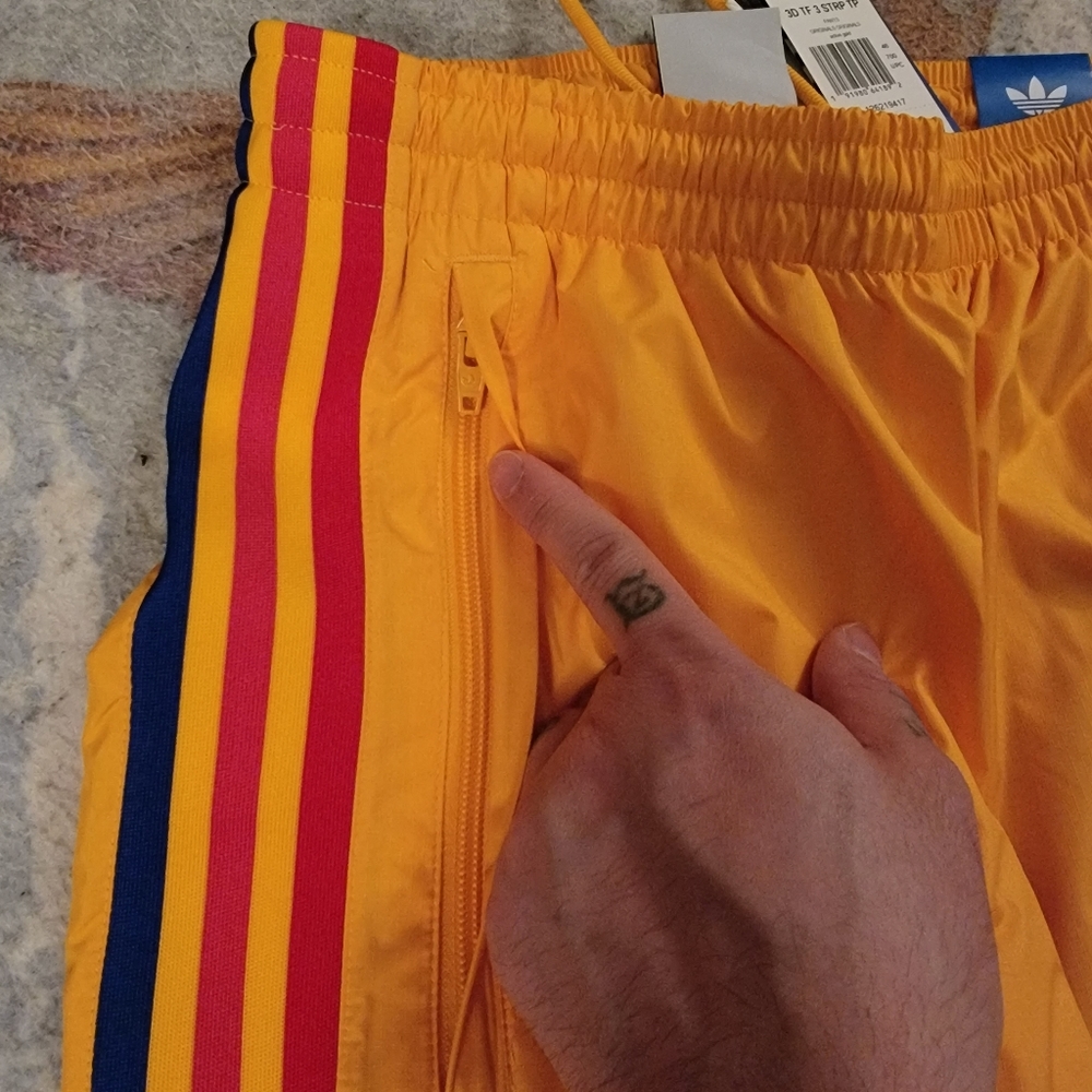 Adidas pants - Picture 12 of 13